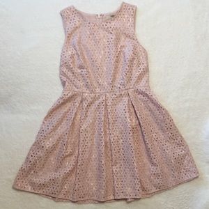 H&M’s Pink Dress